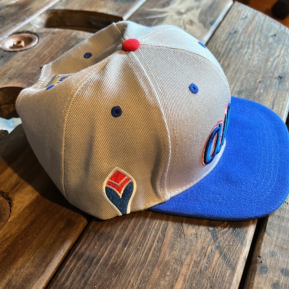 Exclusive ATL Braves hat NWOT - Picture 8 of 14